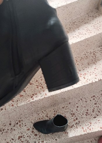 Gri Deri Kadın Topuklu Bot - Görsel 4