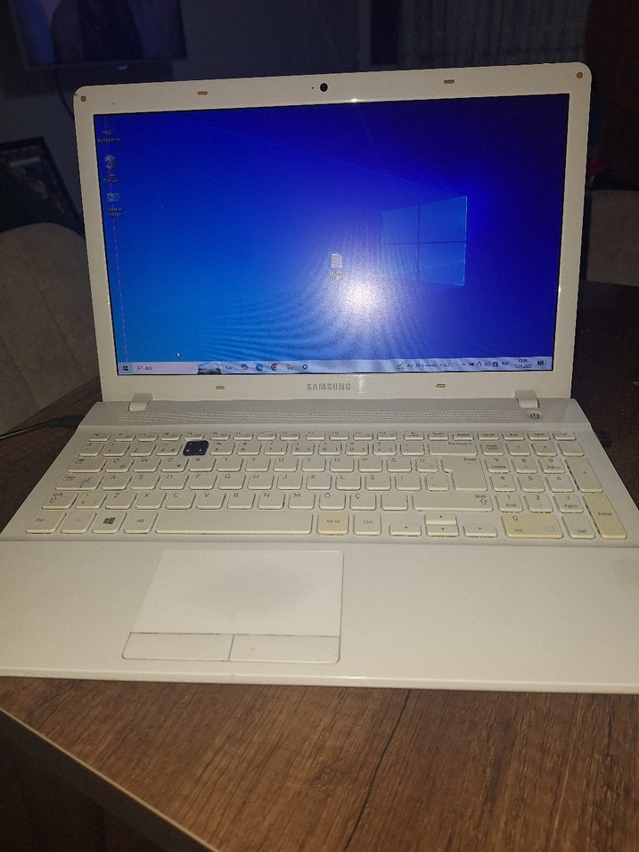 Samsung laptop - Görsel 3