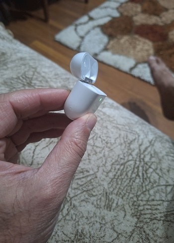 airpods 4. nesil Şarj Kutusu - Görsel 5