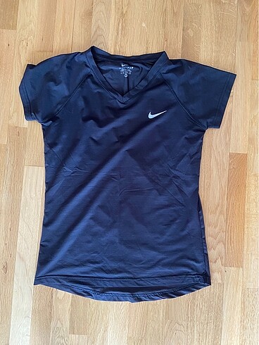 Nike tişört