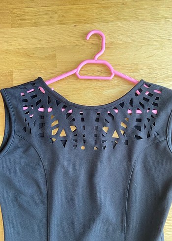 Siyah elbise - Görsel 2