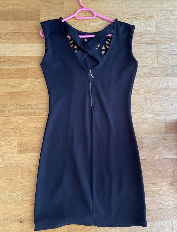 Siyah elbise - Görsel 3