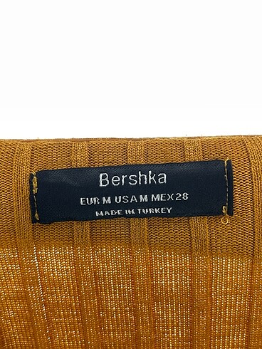 m Beden çeşitli Renk Bershka Kısa Elbise %70 İndirimli.