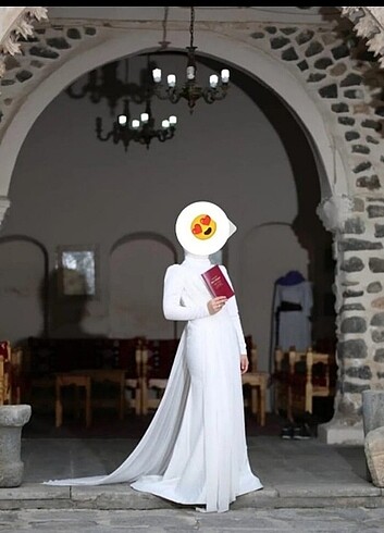 Beyaz nikah elbisesi 