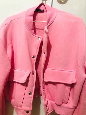 CROP BOMBER CEKET