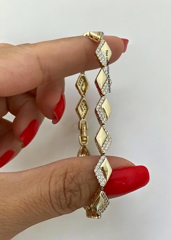Beden Xuping 14k renk taşlı baklava desen bileklik