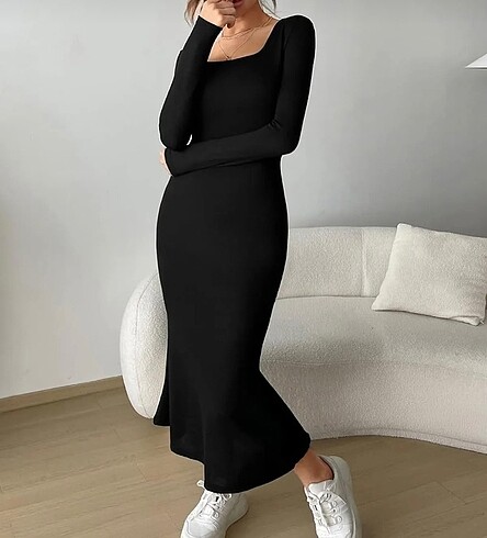 Zara Siyah kare yaka uzun kollu elbise