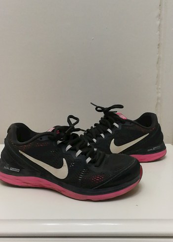 Nike 37,5