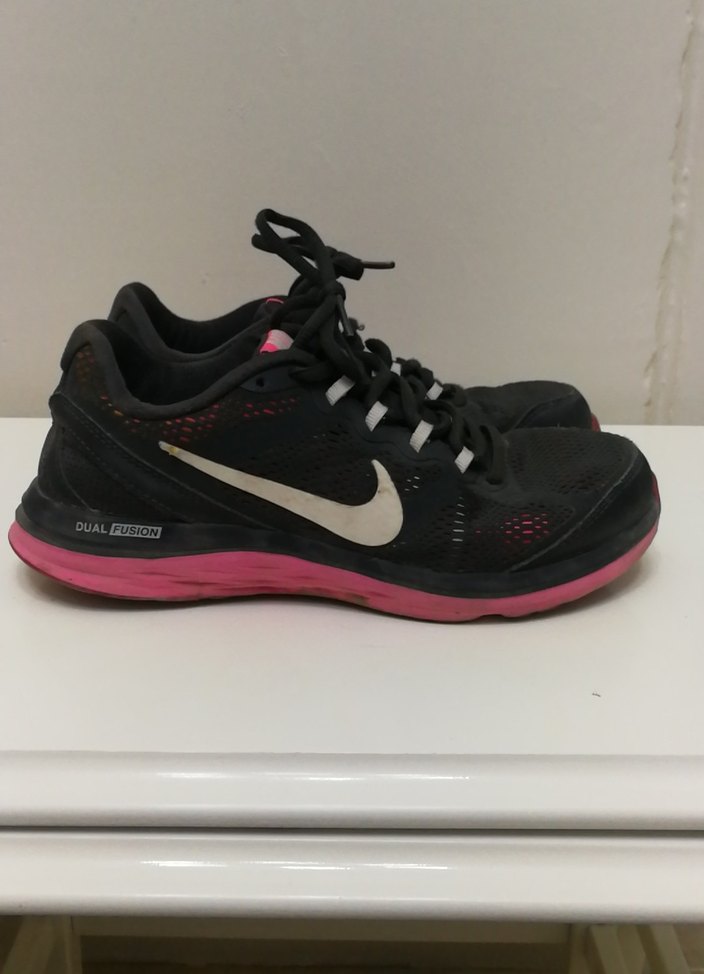 Siyah-Pembe Bağcıklı Kadın Spor Ayakkabı - Görsel 3