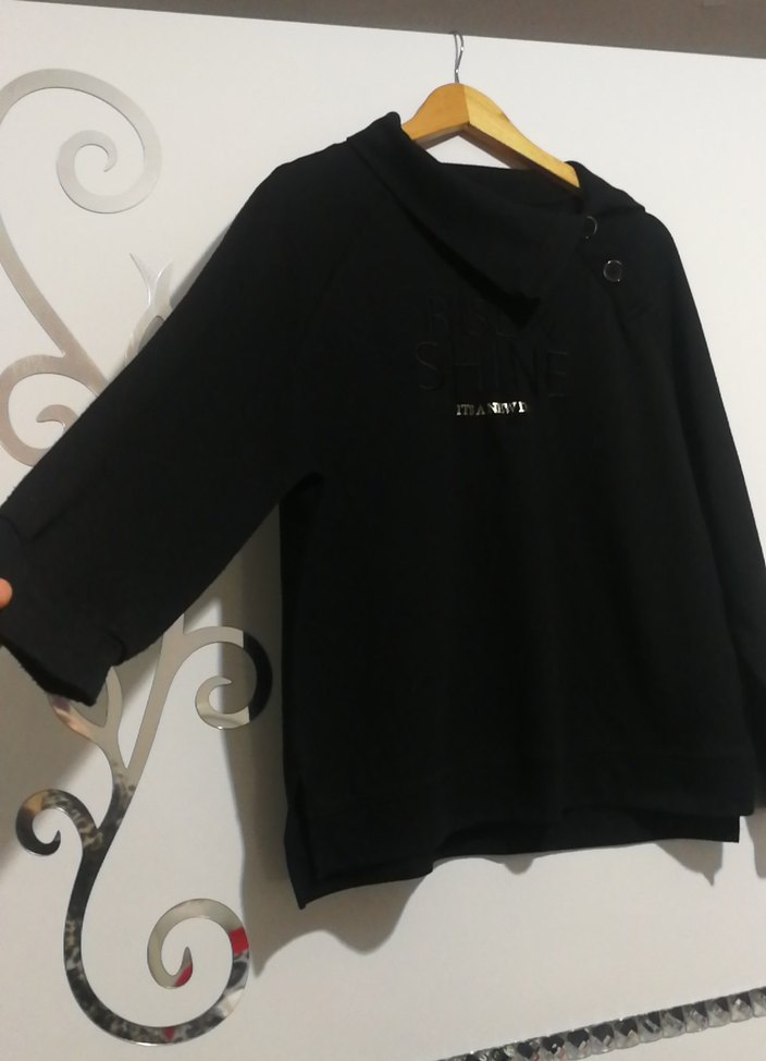 Düğmeli Siyah Kadın Sweatshirt - Görsel 3