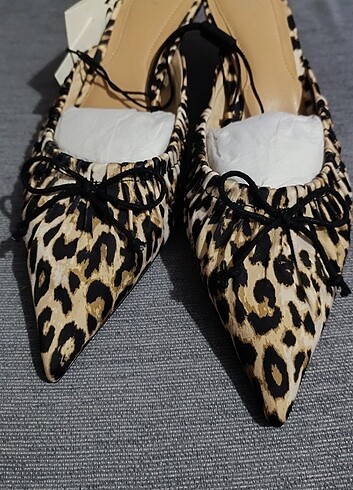 Zara Topuklu Leopar Terlik