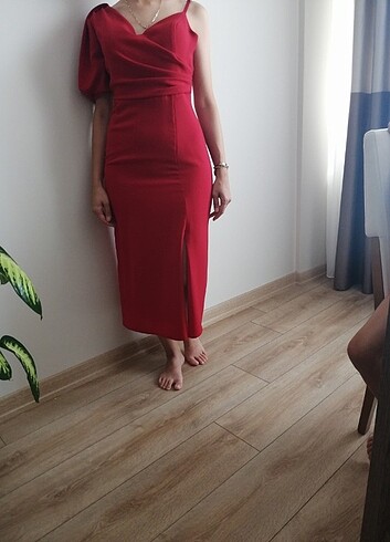 Kırmızı abiye