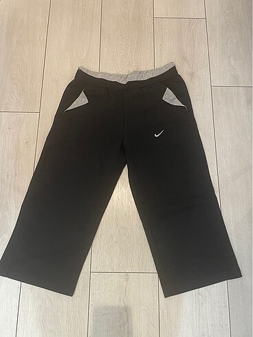 nike kisa esofman alti