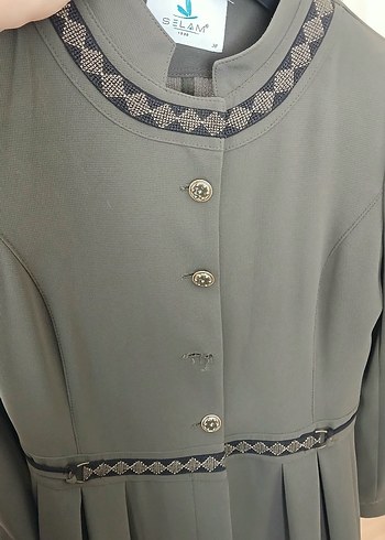 Düğmeli Haki Yeşili Kadın Uzun Pardesü - Görsel 2