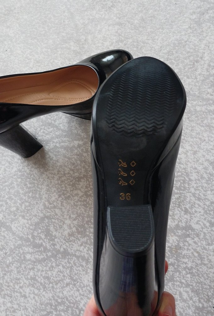 Kadın Parlak Siyah Platform Topuklu Ayakkabı - Görsel 4