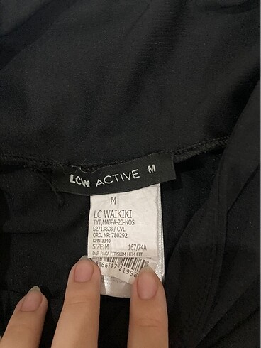 LC Waikiki kısa tayt