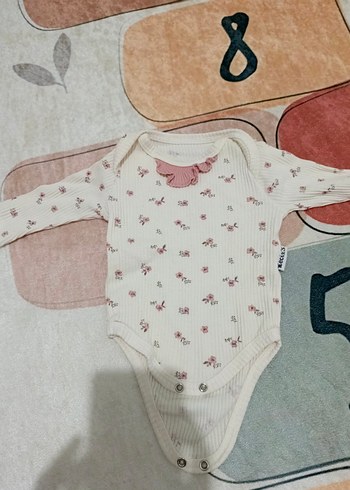 Dantel Detaylı Beyaz Bebek Takım - Görsel 2