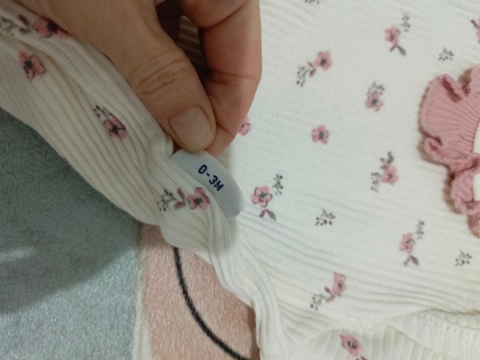 Dantel Detaylı Beyaz Bebek Takım - Görsel 4