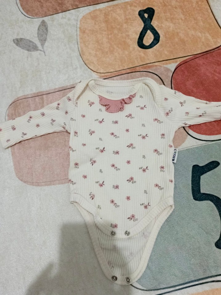 Dantel Detaylı Beyaz Bebek Takım - Görsel 2