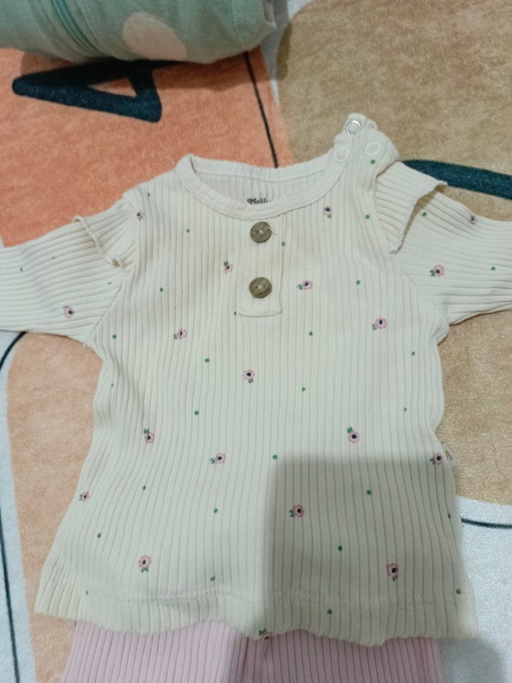 Pembe Bebek Uzun Kollu Düğmeli Takım - Görsel 2