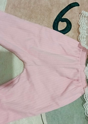 Dantel Detaylı Uzun Kollu Pembe Bebek Takımı - Görsel 3