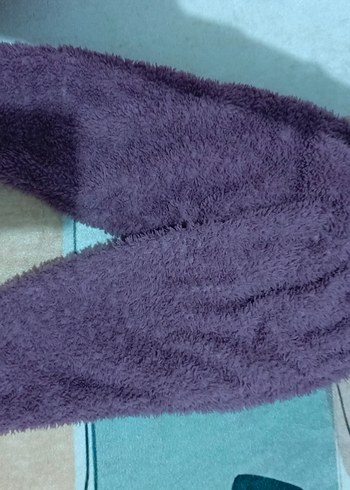 Mor Nakışlı Çocuk Polar Pijama Takımı - Görsel 4