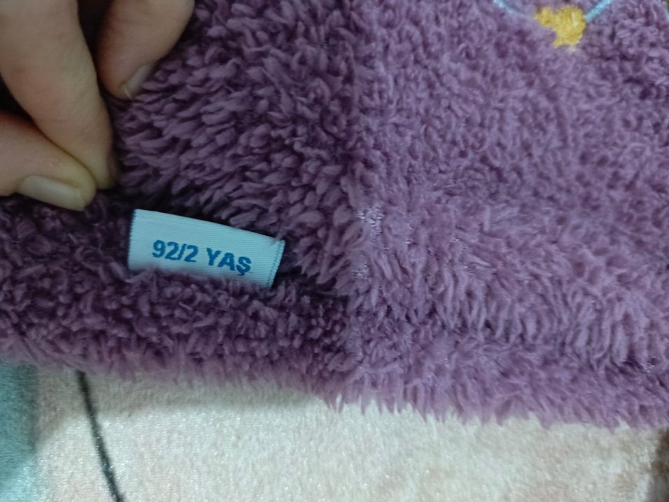 Mor Nakışlı Çocuk Polar Pijama Takımı - Görsel 3