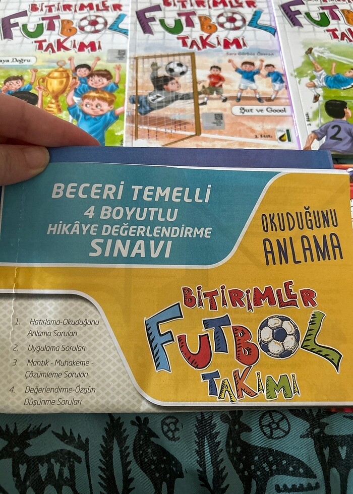 Bitirimler futbol takımı 5 kitap - Görsel 2