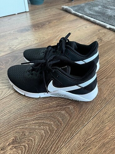 Nike Nike legend essential 2 kadın spor ayakkabı