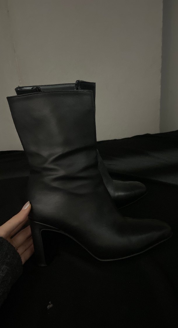 Siyah Deri Stiletto Topuklu Gotik Kadın Bot - Görsel 5