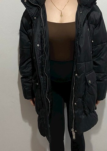 Siyah Uzun Kesim Düğmeli Kadın Kışlık Mont - Görsel 2