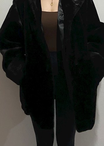 Siyah Süet Detaylı Kürk Kaban - Görsel 6