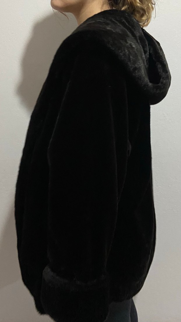 Siyah Süet Detaylı Kürk Kaban - Görsel 2