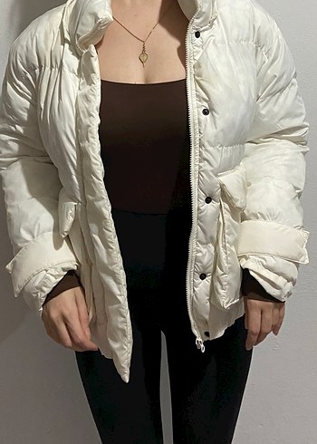 Düğmeli Beyaz Kadın Kışlık Mont - Görsel 3