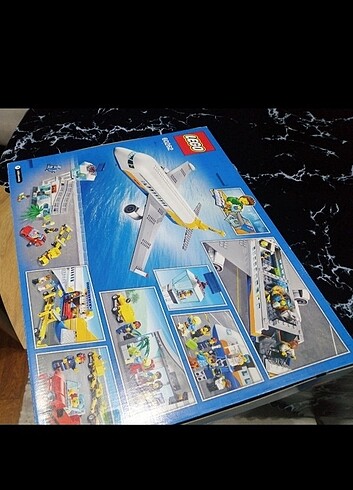 Beden 60262 Lego City Yolcu Uçağı