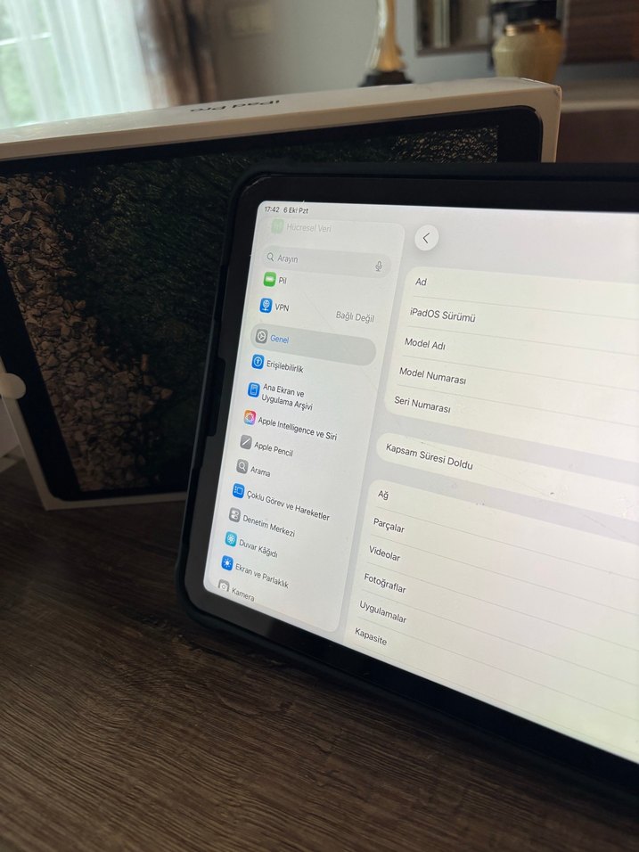 Gri iPad Air 5. Nesil 256 GB Tablet - Görsel 2