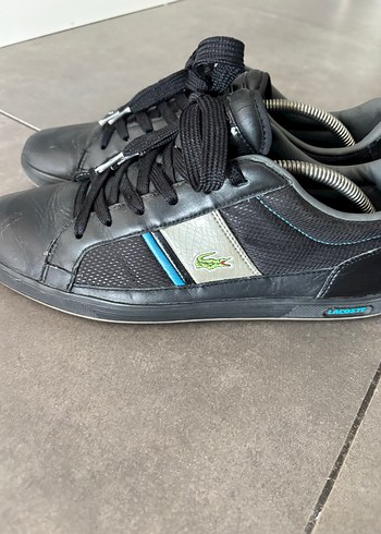 Lacoste 44