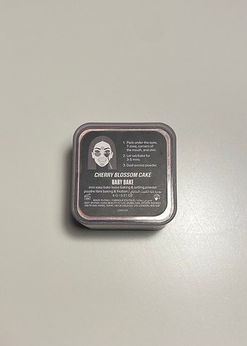 Orijinal Huda Beauty Baby Bake Pudra - Görsel 3