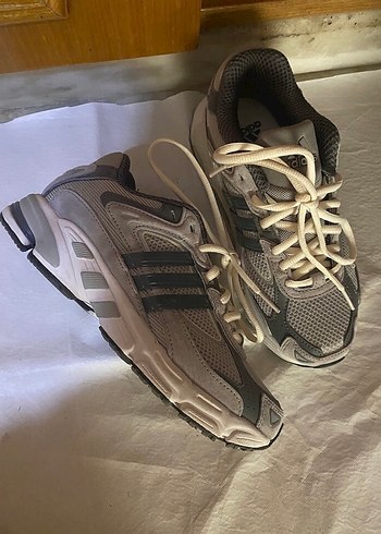 Adidas Gri Bağcıklı Kadın koşu Spor Ayakkabı - Görsel 8