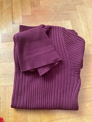 Bordo balıkçı yaka