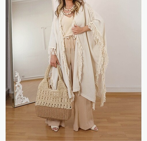Püsküllü keten kimono