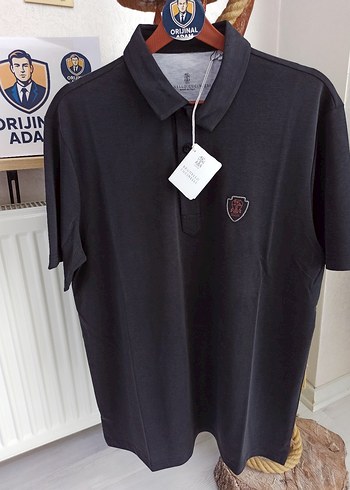 Brunello Cucinelli m