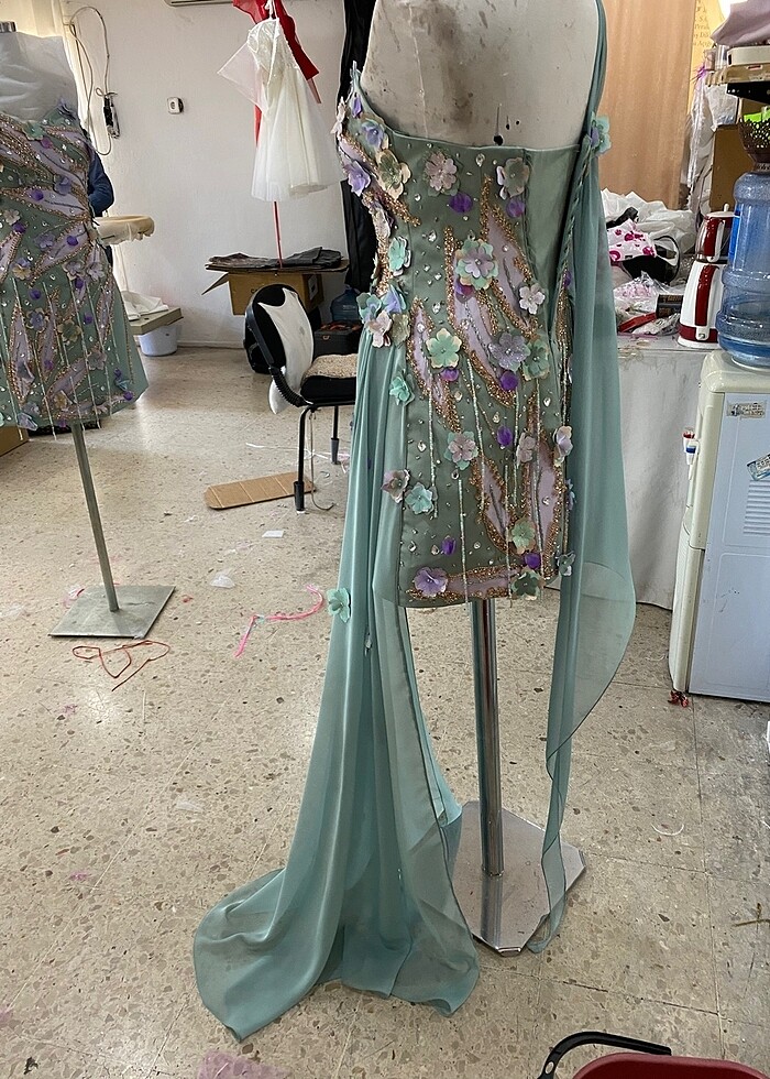 Kısa tasarım abiye izmir - Görsel 3