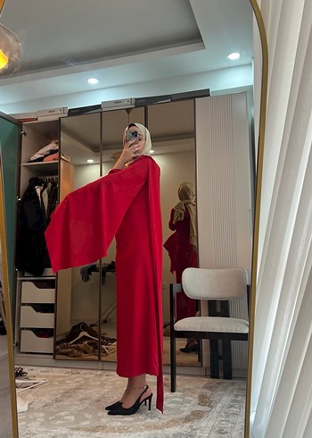 Kırmızı Drapeli Uzun Kollu Abiye Elbise - Görsel 7