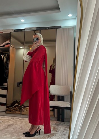 Kırmızı Drapeli Uzun Kollu Abiye Elbise - Görsel 4