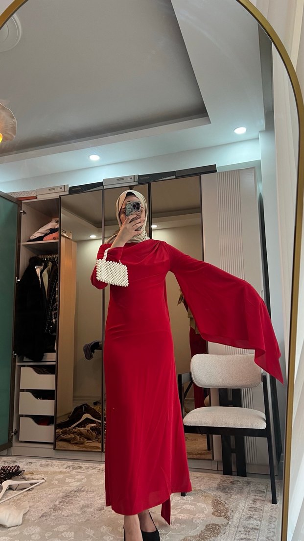 Kırmızı Drapeli Uzun Kollu Abiye Elbise - Görsel 2