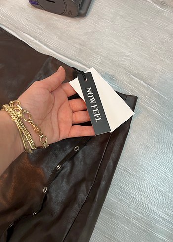 Kemer Detaylı Kahverengi Deri Midi Etek - Görsel 6