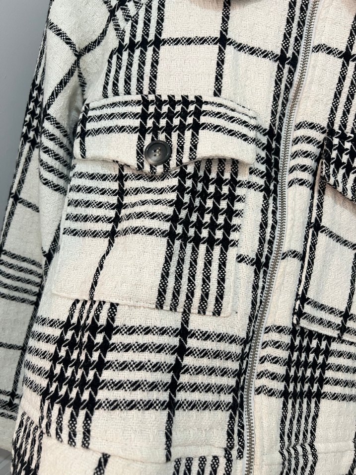 beyaz Düğmeli Kareli Midi Kadın Ceket - Görsel 5