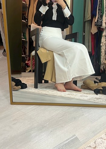 Beyaz Drapeli Uzun Kadın Etek - Görsel 3