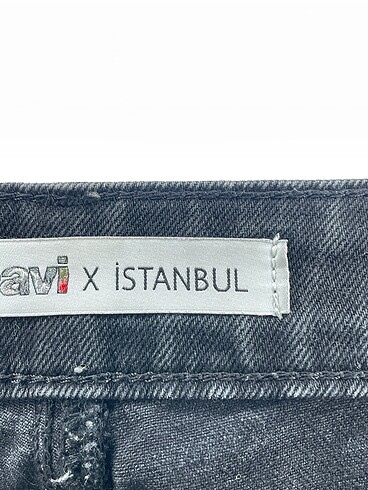 26 Beden siyah Renk Mavi Jeans Jean / Kot %70 İndirimli.